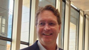 벤츠 회장 방한… ‘전장분야 협력’ 릴레이 회동