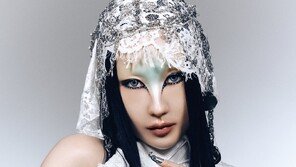 이사배, 천의 얼굴…‘K-뷰티’ 예술로 피어나