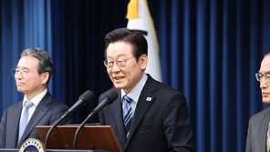 팩트시트, 예산정국 뇌관으로…민주 ‘전폭지원’ vs 국힘 ‘송곳검증’