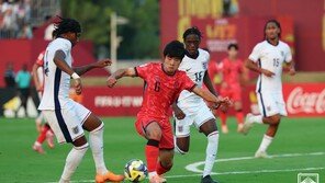 한국, ‘축구종가’ 잉글랜드에 0-2 패배…U-17 월드컵 32강 탈락