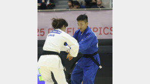 유도 정숙화, 도쿄 데플림픽 한국 선수단 첫 금메달…황현 은메달