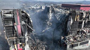 ‘축구장 27개 규모’ 국내 최대 이랜드 물류센터 전소