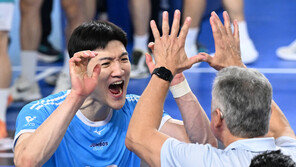 대한항공, 현대캐피탈 꺾고 5연승… ‘챔프전 패배’ 설욕