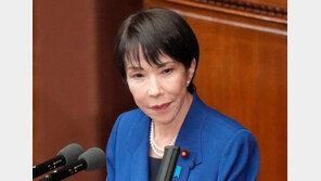 ‘對中강경’ 다카이치 지지율 올라… 4연임 앞 시진핑도 강공