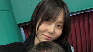 재혼 김나영 두 아들과 화목한 모습…웃음꽃 활짝