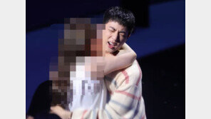 “BTS 진에 강제 입맞춤” 일본인 여성, 강제추행 혐의 재판행