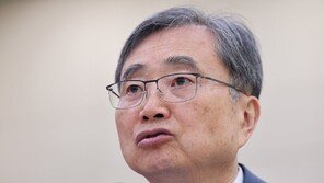 조현 “핵 없는 한반도, 포기해선 안 될 절대적 과제”