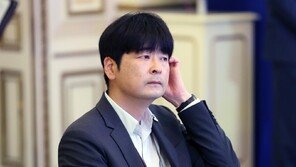 탁현민, 李정부 靑복귀 지연에 “尹정부가 엉망진창 만든 탓”