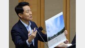 오세훈 “한강버스 멈춤사고는 휴먼에러…6개월만 기다려달라”