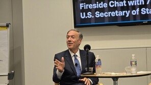 폼페이오 “韓핵잠 추진 놀랍고 고무적…한미 ‘듀얼키’ 공조 가능”