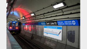 시카고 시내 열차에서 40대 남성, 여성 몸에 방화한 뒤 도주