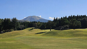 日 명문 코스 ‘아카미즈 골프리조트’ 인수… 현지 시장 입지 강화