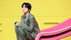 BTS 진 ‘강제추행’한 일본 여성 “이게 왜 범죄냐? 너무 분하다”