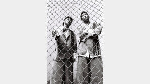 이현도·김성재 듀스, 28년 만의 신곡…뉴잭스윙 ‘라이즈’ 27일 발매