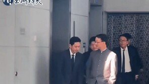 中 “일본산 수산물 수입 금지”…日에 전방위 보복