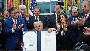 역대 최장의 美셧다운, 누구의 타격이 더 클까?[이창수의 영어&amp;뉴스 따라잡기]