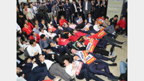 의원직 지킨 국힘 “대장동 항소 포기한 檢, 지켜보겠다”