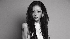 ‘96→41㎏’ 최준희, 초밀착 보디 슈트…역대급 뼈말라 몸매 