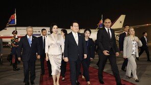 李대통령 이집트 공식방문 일정 시작…알시시 대통령과 정상회담