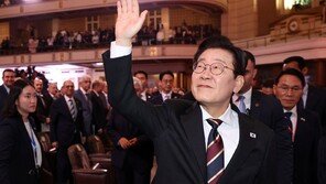 내년 지방선거, ‘여당 승리’ 42% vs ‘야당 승리’ 35%