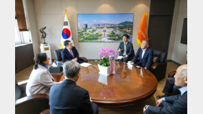 일본 안장보장간화회 이사장, 전쟁기념사업회 방문