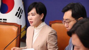 민주 ‘김용현 변호인단 감치 소동’에 “법정 모독 바로 잡아야”