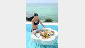 45세 황보, 섹시 비키니 자태…운동으로 만든 탄탄 라인 