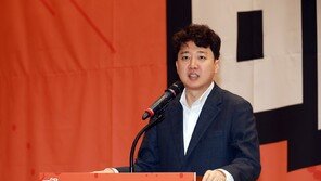 이준석, 대선 TV토론서 ‘여성 신체’ 발언 무혐의