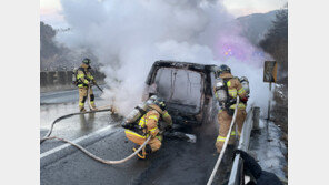 “배터리 성능 떨어지는 겨울 차량 화재 주의하세요”