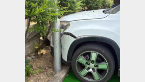 “중2 아들에 시동 끄라고 시켰다가”…주차장 사고 여성 해명 논란