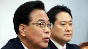 송언석 “김용범, 김어준 유튜브서 지지층 선동…출마 여부 밝혀라”