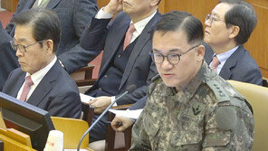 여인형 “尹 지난해 안가 모임서 계엄 언급…군 실태 모른다 생각”