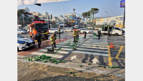 부천 길거리에 맥주병 200개 ‘와르르’…한때 교통 통제