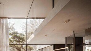 프리미엄 키친의 새 기준 …伊 모듈노바가 제안하는 리빙·다이닝·키친 토탈 솔루션