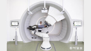 “양성자 치료, 0.1도 단위로 정밀하게 암세포 파괴 가능”