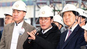 金총리, 아레나 건립 현장 점검…“포스트 APEC 핵심 문화관광”