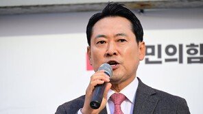 장동혁, 박정희 생가 찾아 “한강의 기적 이룬 힘으로 국민의 기적 이룰 때”