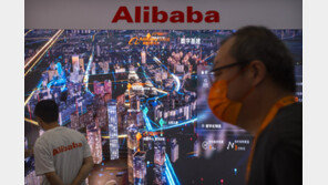알리바바, 음식배달 경쟁에 순익 반토막…AI 덕에 매출 방어