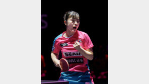 탁구 U-15 여자대표팀, 세계선수권 결승서 일본에 져 준우승