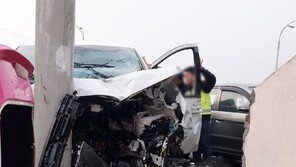 ‘14명 사상’ 우도 승합차 돌진 사고 60대 운전자 구속영장