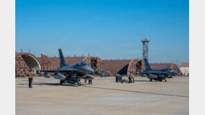 [단독]주한미군 전투기 오산에 60여대 집결…‘슈퍼 비행대대’ 떴다