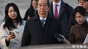 한덕수 “비상계엄 듣고 땅 무너지는 것처럼 느껴…막을 도리 없었다”