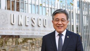 허민 국가유산청장 “유네스코 사무총장 서울 종묘 앞 재개발에 깊은 우려”