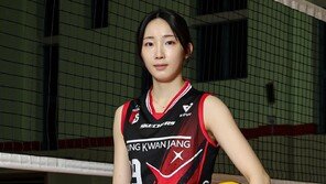 “눈물의 벤치 2년은 가라” 스무살의 행복배구 ‘토스’