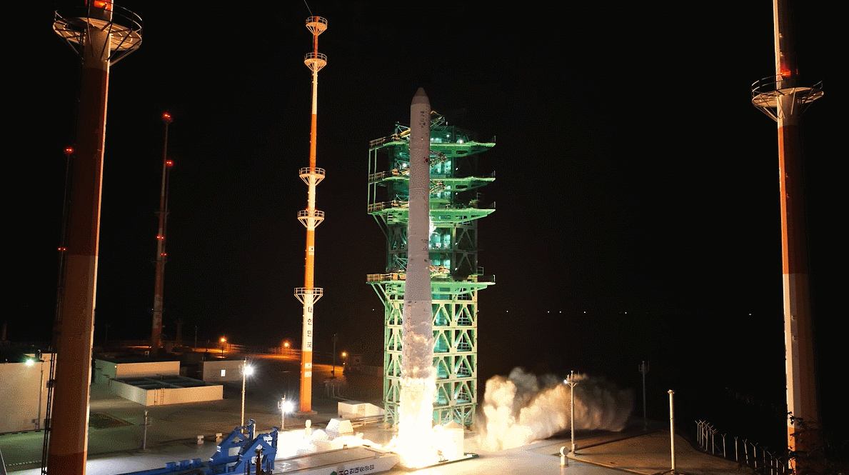 우주개발, 민간 주도 ‘뉴스페이스’ 시대 열었다…누리호 4차 발사 성공