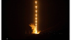 與, 누리호 4차 발사 성공에 “뉴스페이스 시대” “5대 우주강국 이정표”