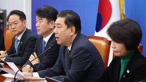 與 “한미관세협상 성과, 경제회복으로 이어갈 것”