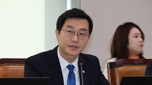 성추행 혐의 고소당한 장경태 “허위 무고, 강력 대응”