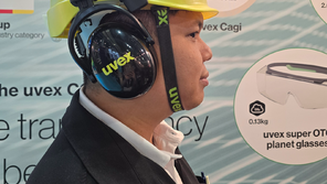 “헬멧에 용도별 보호장치 탈부착…위치 추적도 가능”