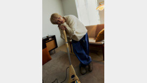 임시완, 첫 솔로 앨범에 담은 사랑의 감정…포크부터 발라드까지